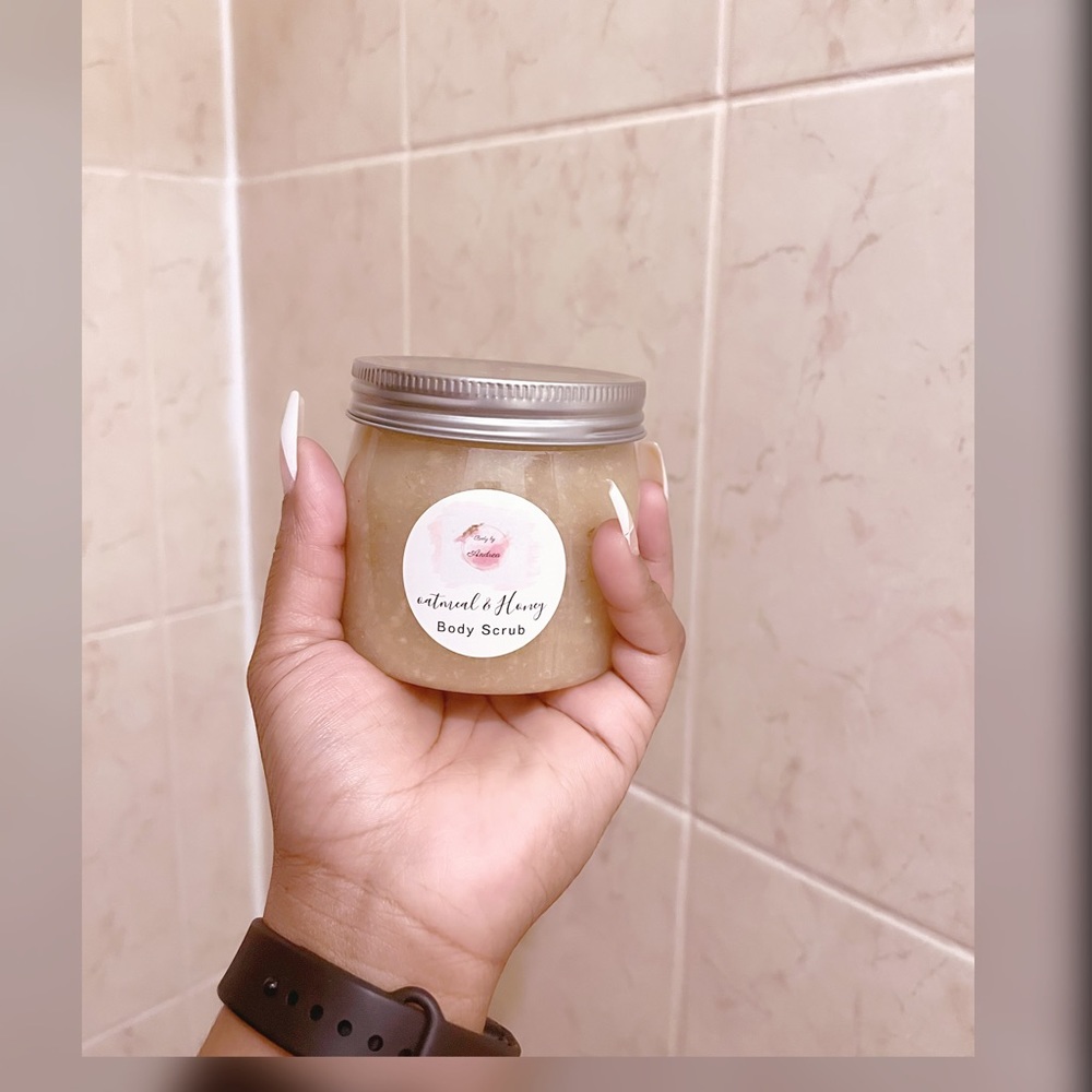 🌾 Oatmeal/Honey 🍯Sugar Scrub - Picture 4 of 5